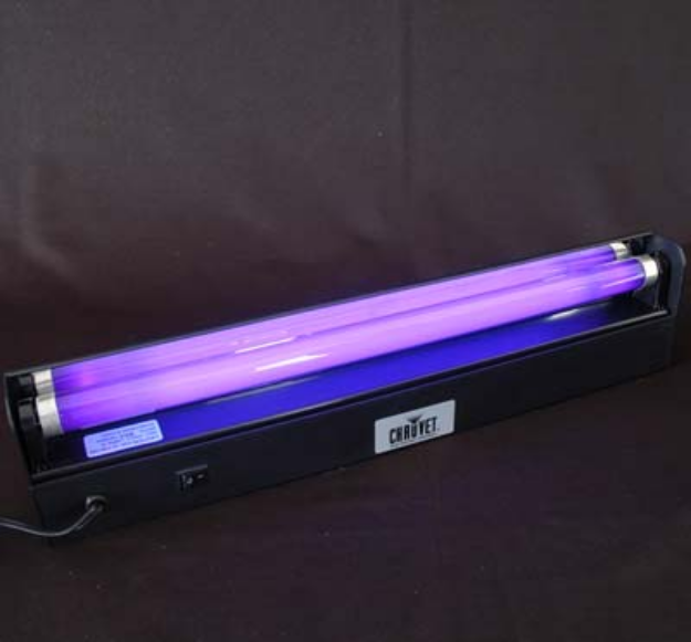 18" Black Light Fixture and Bulb